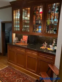 Luxury and Old World Charm in Historic Midtown - Image 3