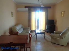 Bell Air Hotel - Image 2