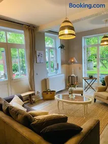 Cosy house in a charming village - Image 2