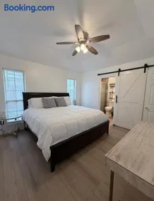 Beautiful 4 bedroom house in South Tyler - Image 3