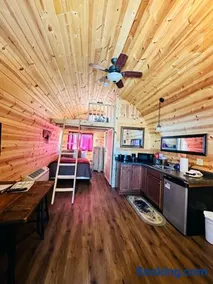 Country Cabins Hotel - Image 2