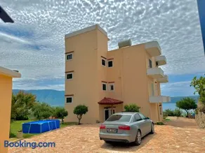 Levi's Villa Radhima - Image 1