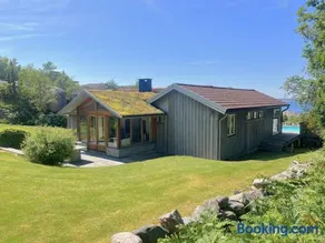 Architect-designed villa with pool, sauna and sea view in Mjörn SE09124 - Image 3