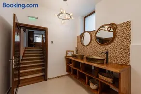 Conacul SofRa - Image 3