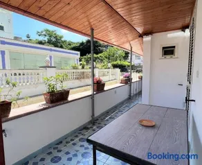 Twin Apartments - Image 4