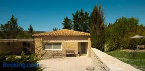 Gordes - Luberon Charming independent house with pool access - Image 2