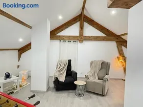 Superbe appartement avec salle de jeux - Image 2