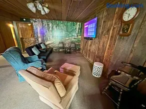 Buffalo Playhouse with game room - Image 3