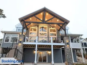 CoronaCove - New luxury retreat with private beach, views and sunsets! - Image 1