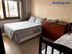 Apartamento espaçoso e central - Image 5