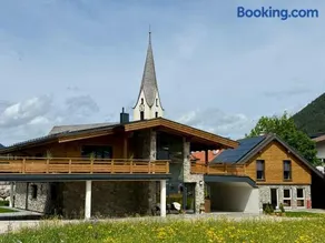 Alprocks Alvaresort - Image 1