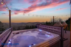 Sunrise Sanctuary -Modern Yurt - Image 1