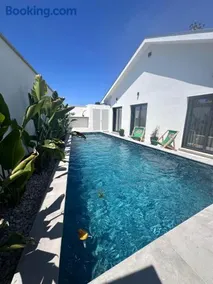 Natura Villa Spa - Image 1
