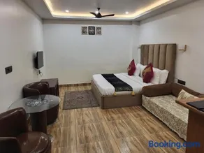 hotel parth luxurious - Image 5