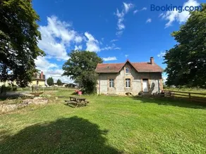 Gîte chaumière château de la Bouchatte - Image 1