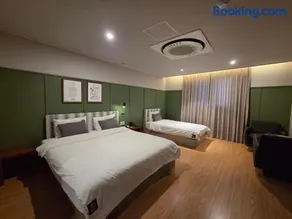 Brown Dot Hotel Gyeongju - Image 2