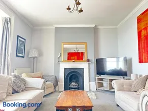 Dudley House - Image 4