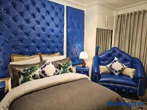 RJs Guesthouse - Image 1