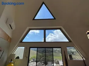 Vineyard View Dome House - Image 1