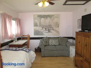 Tel-A-Friend Motel - Image 5