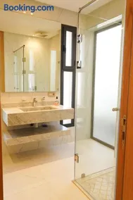Elegant 5-Suite Villa with Pool Bounagui Marrakech - Image 2