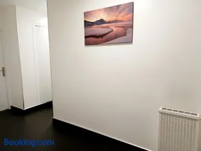 Superbe Appartement 3p Parking Gratuit Proche Paris - Image 3