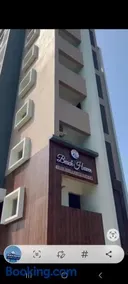 Beach Heaven Deluxe Rooms & Serviced Apartments - Image 5