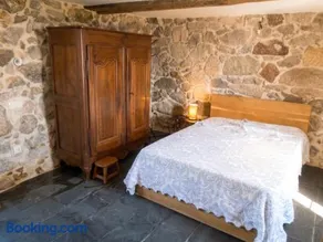 One bedroom house with furnished garden at Andeviso - Image 3
