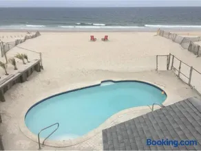 Oceanfront Home + Private Beach + Pool - Image 5