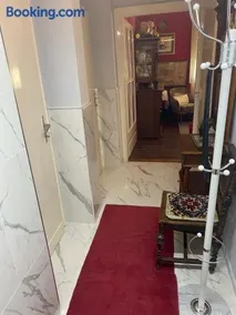 Lonyay Street Apartment - Image 3