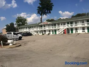 Hoosier Travel Lodge - Image 2