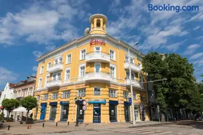 Hotel Central - Image 3