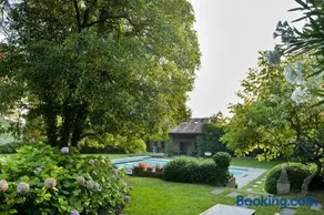 Sisters House - Image 2