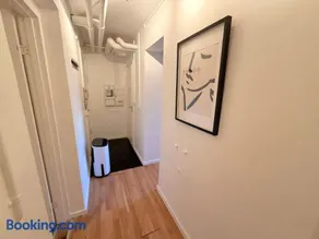 Bright Ground-Floor Apt 500m from Nørrebro Station - Image 4