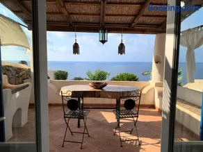 La Resilienza - Villetta Eoliana sul mare, in centro a Malfa - Image 3