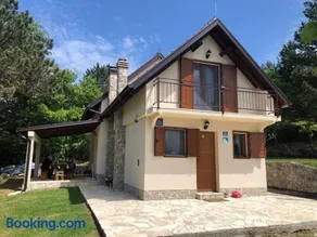 4 Seasons House - Image 2