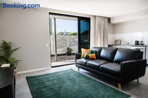 107 George - Image 3
