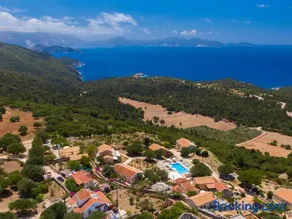 Blue Horizon Cottages - Image 2