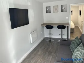 Smeaton serviced Accommodation - Image 2