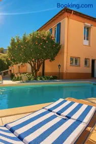 Studio de la Villa Thérèse, Piscine & Jardin - Image 2