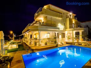 Aktaia Boutique Hotel - Image 1