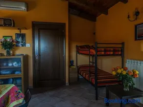 Strada Casai 19 - Appartamento turistico in villa con giardino e posto auto - Image 4