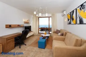 Infinity Terrace Sea View Apartment Nessebar 1BR - Image 2
