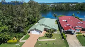 Waterfront - Kolora Lake House - Oceanstays - Image 5