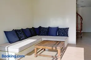 Holiday Village - Swimming pool apartments - Image 1
