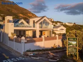 Boulders Beach Villa - Image 2