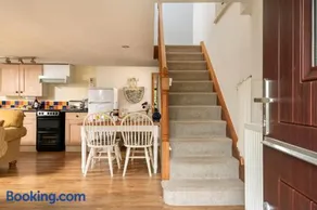 Curlew cottage - Image 1