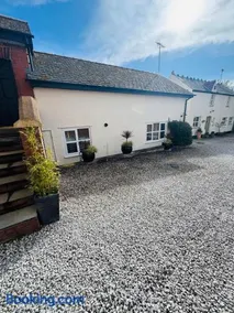 Vale View Cottages - The Stables, Great Location in Prestatyn! - Image 3