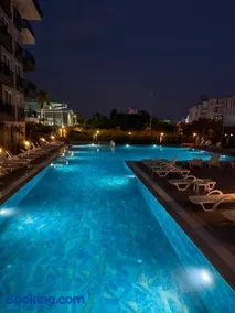 Alanya Okurcalar 126 m Havuzlu Bir Yatak Odalı Daire - Image 4