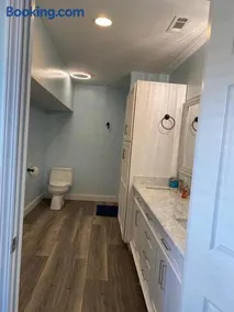 Large 5 Bedroom Home Near Downtown Dalton - Image 4